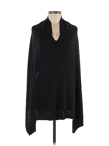 Coco + Carmen Poncho (view 1)