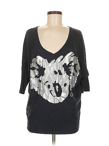 Gilly Hicks 3/4 Sleeve T-Shirt (view 1)