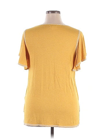 Max Studio Short Sleeve T-Shirt (view 2)