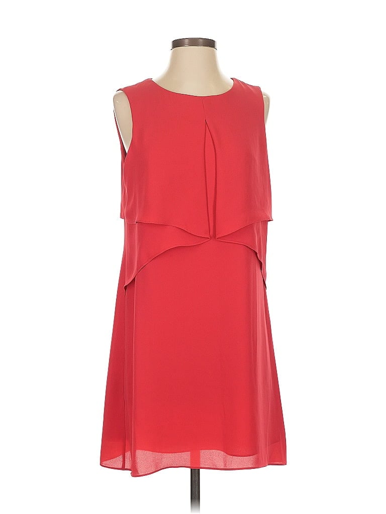 Click to view more detailed imagery on our partner's website Pre-owned Bcbgmaxazria Cocktail Dress In Red