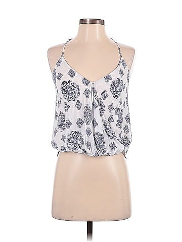 En Creme Sleeveless Blouse (view 1)