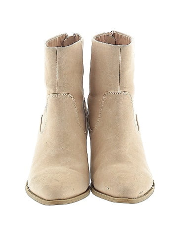 DV by Dolce Vita Ankle Boots (view 2)