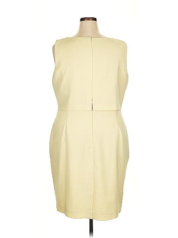Badgley Mischka Casual Dress (view 2)