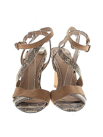 Pour La Victoire Wedges (view 2)