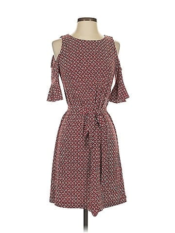 Donna Morgan Casual Dress (view 1)