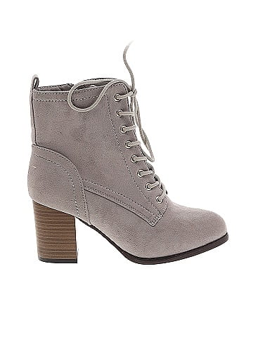Journee Collection Ankle Boots (view 1)