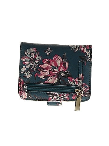 Unbranded Wallet (view 2)