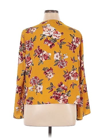 Roommates 3/4 Sleeve Blouse (view 2)
