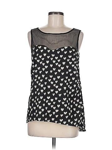 Only Sleeveless Top (view 1)