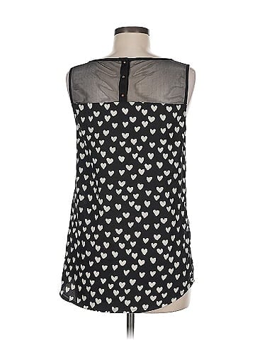 Only Sleeveless Top (view 2)