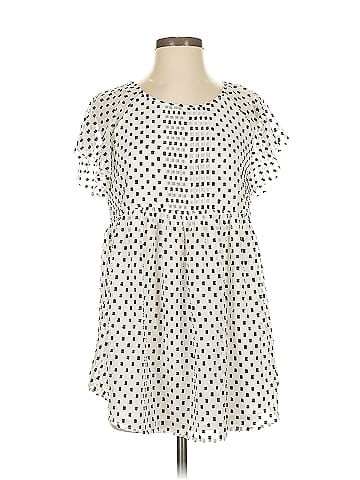 A Pea in the Pod Short Sleeve Blouse (view 1)