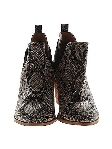 DV by Dolce Vita Ankle Boots (view 2)