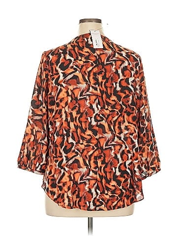 Bold Elements 3/4 Sleeve Blouse (view 2)