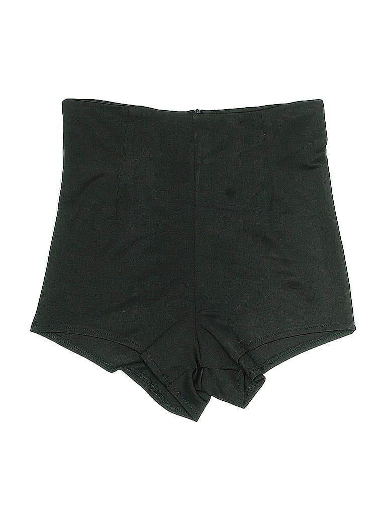 Pre-owned Studio Shorts In Green