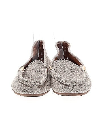 Unbranded Flats (view 2)