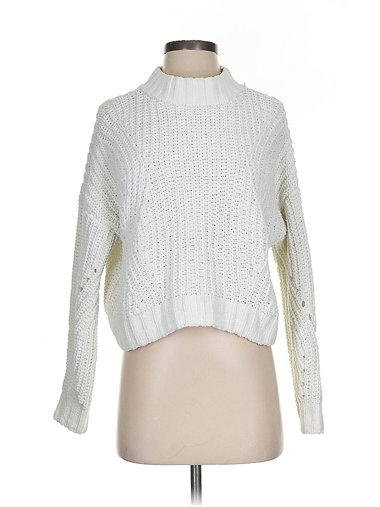 Click to view more detailed imagery on our partner's website Pre-owned Hollister Turtleneck Sweater In White