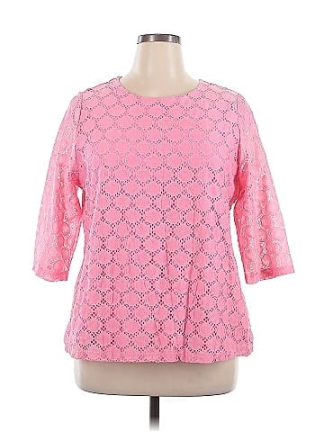 D&Co. 3/4 Sleeve Top (view 1)