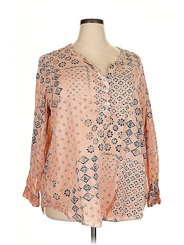 Intro 3/4 Sleeve Blouse (view 1)