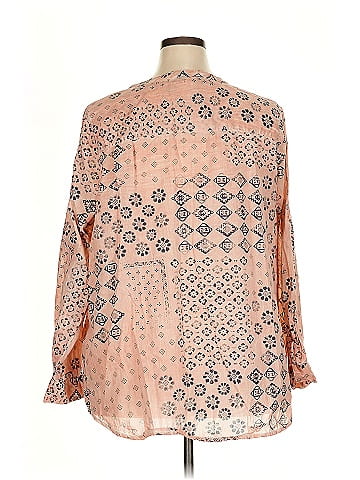 Intro 3/4 Sleeve Blouse (view 2)