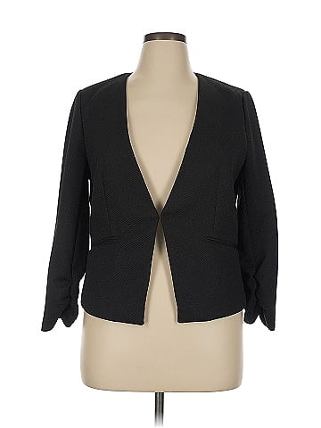 Amanda + Chelsea Blazer (view 1)