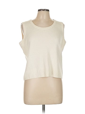 St. John Sport Sweater Vest (view 1)
