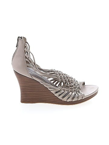 B Makowsky Wedges (view 1)