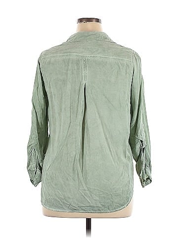 Velvet Heart 3/4 Sleeve Button-Down Shirt (view 2)