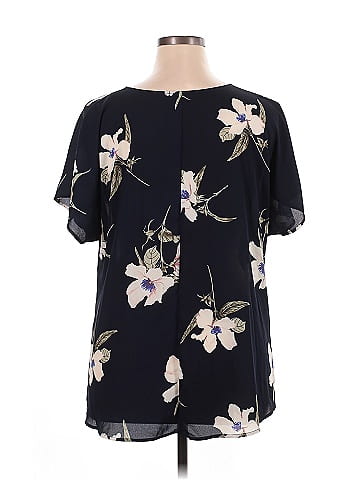 West Kei Short Sleeve Blouse (view 2)