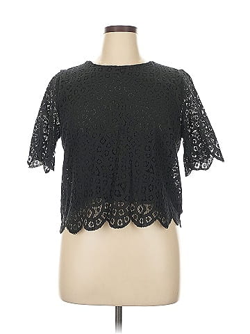 Mossimo Short Sleeve Top (view 1)