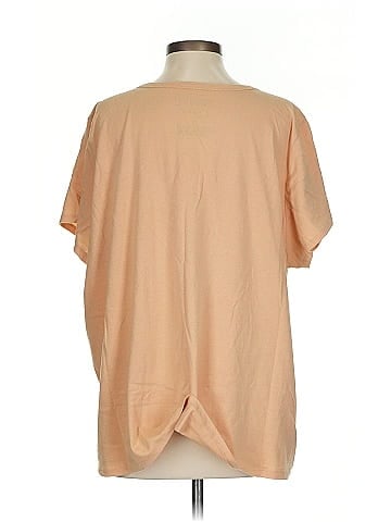 The Vinyl Icons Short Sleeve T-Shirt (view 2)
