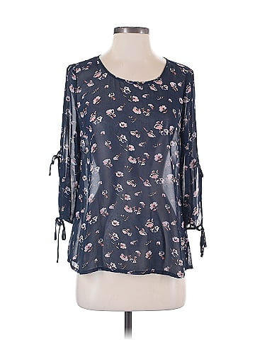 Octavia 3/4 Sleeve Blouse (view 1)