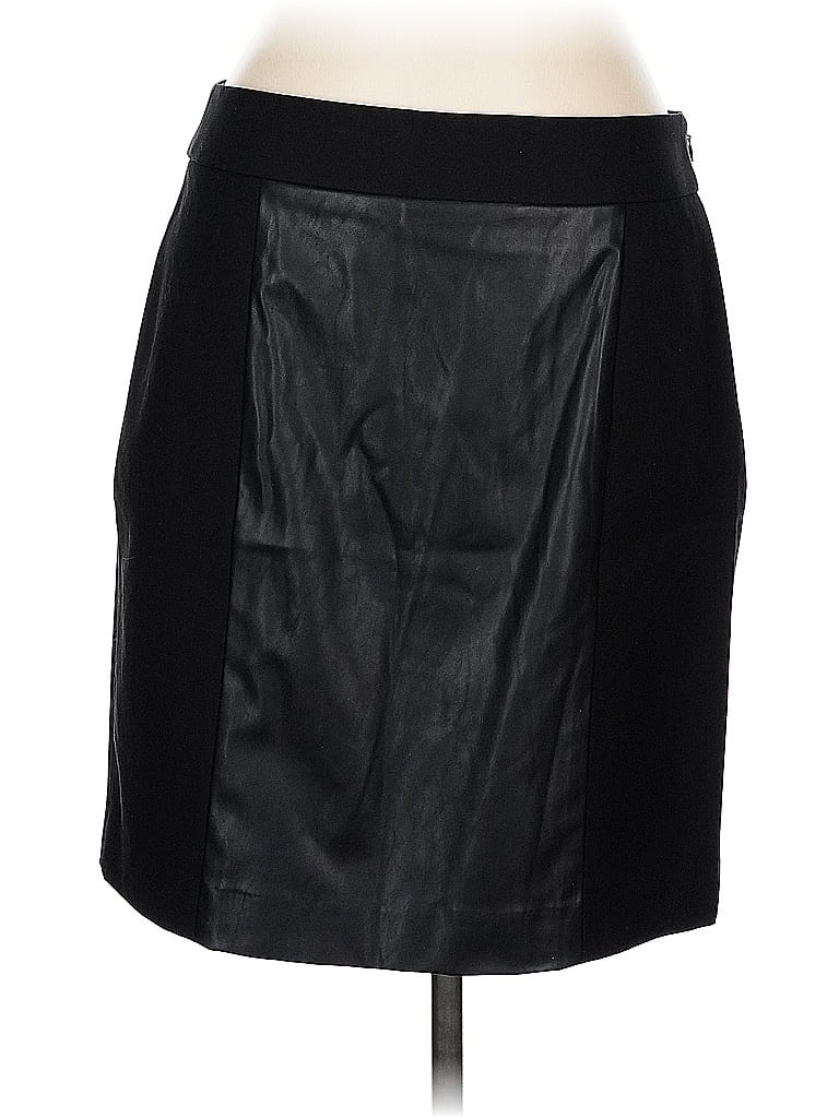 Click to view more detailed imagery on our partner's website Pre-owned Banana Republic Casual Skirt In Black