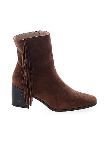 Journee Collection Ankle Boots (view 1)