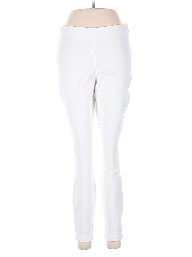 Click to view more detailed imagery on our partner's website Pre-owned Chico's Active Pants In White
