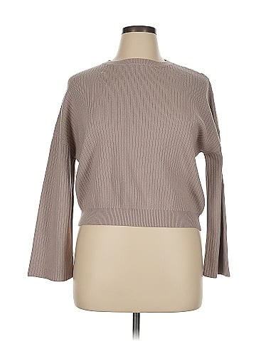 Zesica Pullover Sweater (view 1)