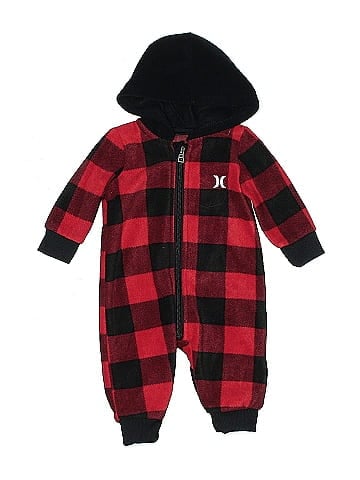 Hurley Long Sleeve Outfit (view 1)