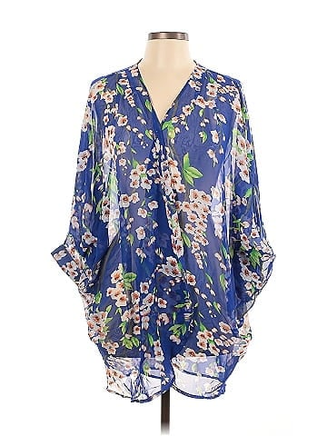 OLRAIN 3/4 Sleeve Blouse (view 1)