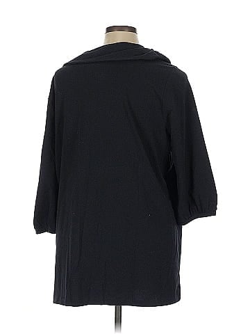 Liz & Me 3/4 Sleeve Top (view 2)