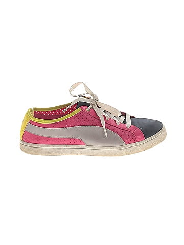 Puma Sneakers (view 1)