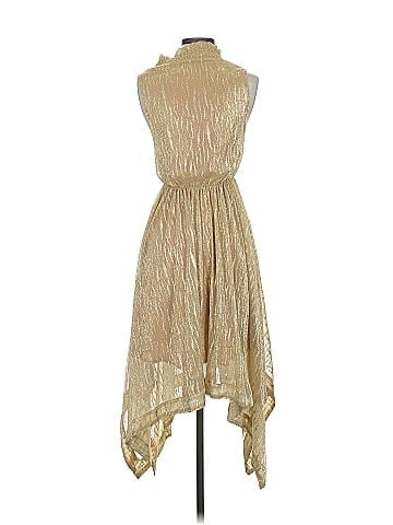 Elliatt Cocktail Dress (view 2)