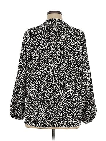 Betsey's Boutique Shop Long Sleeve Blouse (view 2)