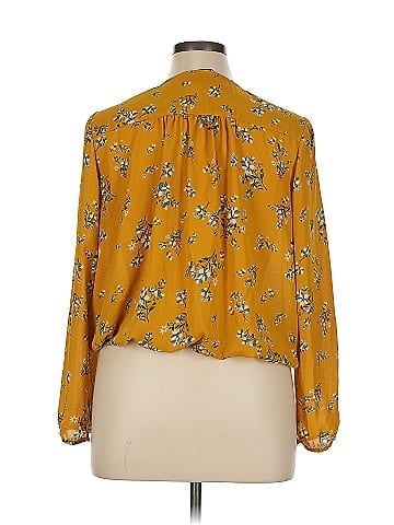 Collective Concepts 3/4 Sleeve Blouse (view 2)