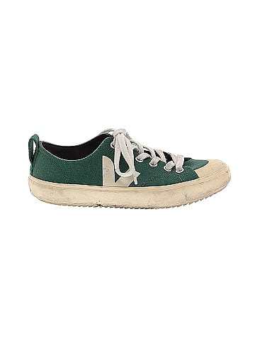 VEJA Sneakers (view 1)