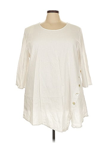 Jones & Co 3/4 Sleeve Top (view 1)