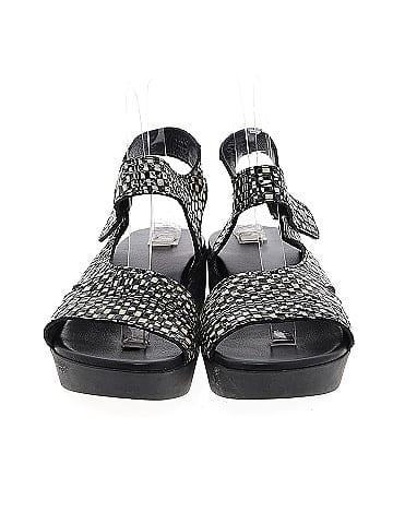 Arche Wedges (view 2)