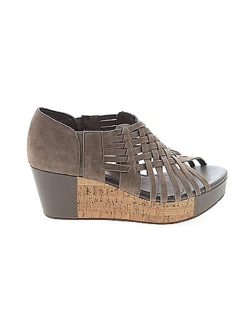 Chocolat Blu Wedges (view 1)