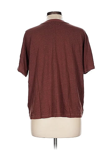 Rivet & Thread Short Sleeve T-Shirt (view 2)