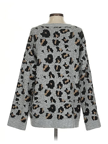 Hem & Thread Pullover Sweater (view 2)