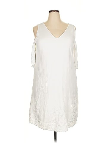 Mossimo Casual Dress (view 1)