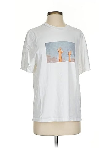 Bershka Short Sleeve T-Shirt (view 1)